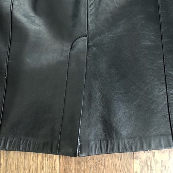 Genuine Leather Skirt​​ - Picture 8 of 9